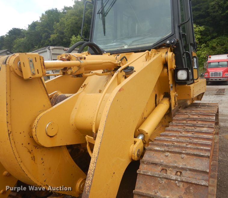image for item JG9177 2005 Caterpillar 953C  track loader