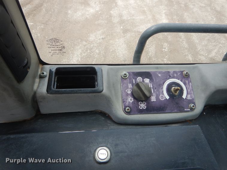 image for item JG9177 2005 Caterpillar 953C  track loader