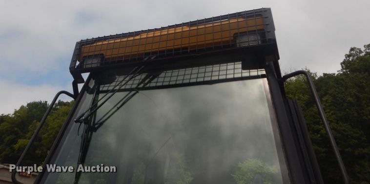 image for item JG9177 2005 Caterpillar 953C  track loader