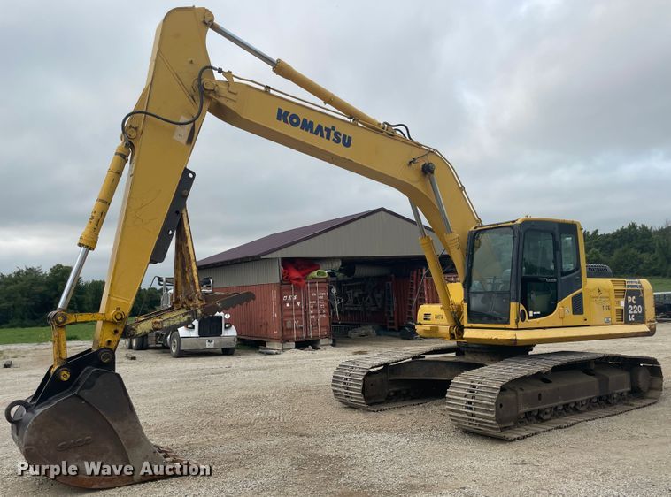 image for item JQ9667 2010 Komatsu PC220LC-10  excavator