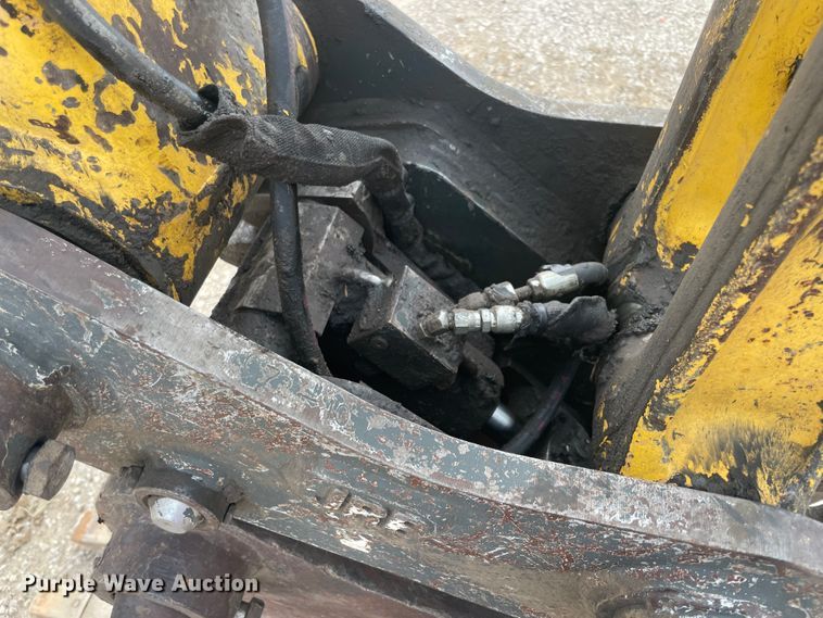 image for item JQ9668 2003 Komatsu PC138USLC-2  hydraulic excavator