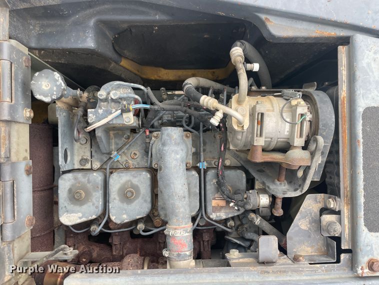 image for item JQ9668 2003 Komatsu PC138USLC-2  hydraulic excavator