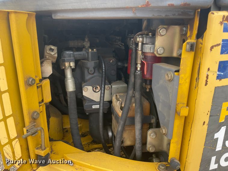 image for item JQ9668 2003 Komatsu PC138USLC-2  hydraulic excavator