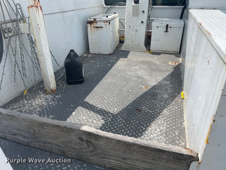 image for item JQ9703 2008 Chevrolet C4500  bucket truck