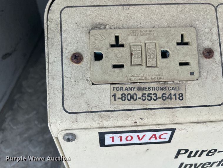 image for item JQ9703 2008 Chevrolet C4500  bucket truck