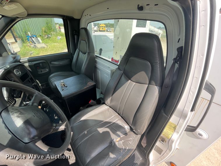 image for item JQ9703 2008 Chevrolet C4500  bucket truck