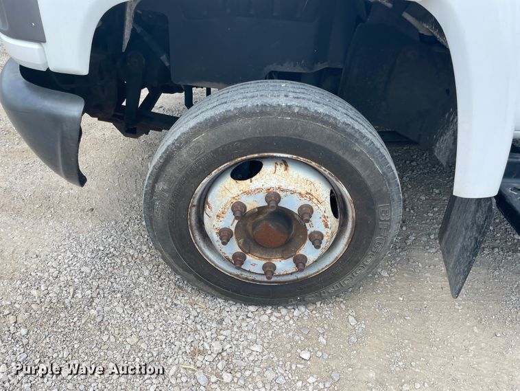 image for item JQ9703 2008 Chevrolet C4500  bucket truck