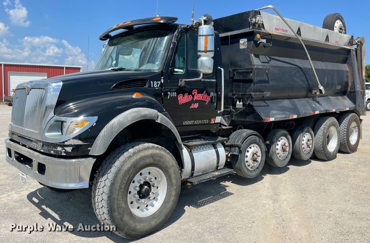 image for item JQ9716 2006 International WorkStar 7600  dump truck