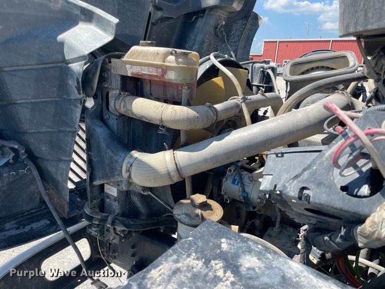 image for item JQ9716 2006 International WorkStar 7600  dump truck