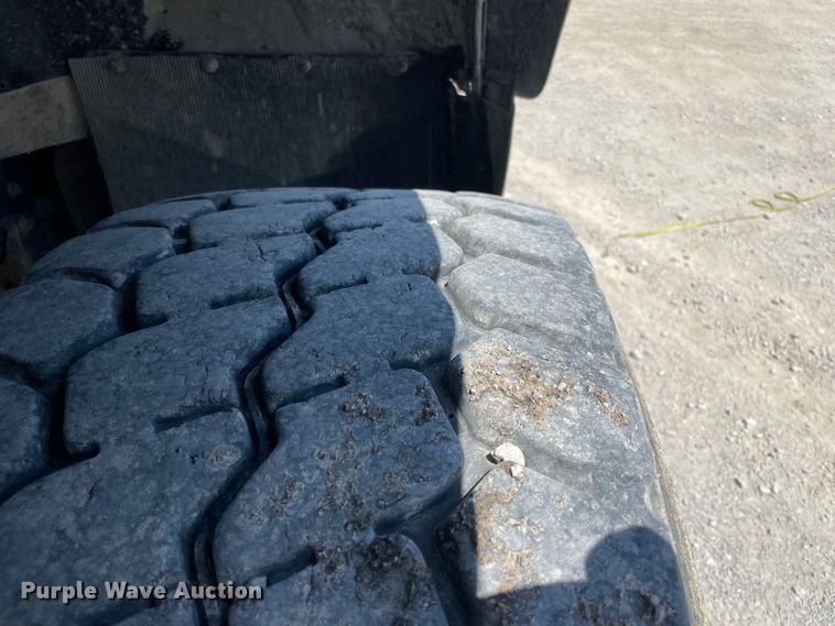 image for item JQ9716 2006 International WorkStar 7600  dump truck