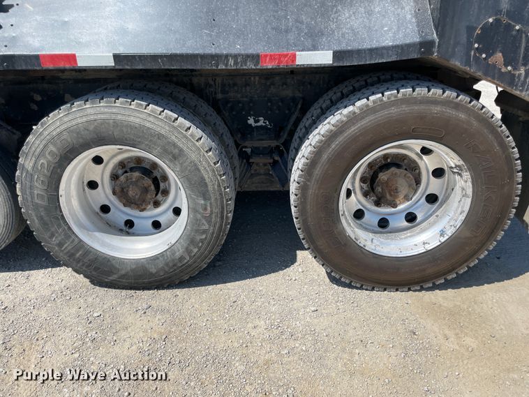 image for item JQ9716 2006 International WorkStar 7600  dump truck