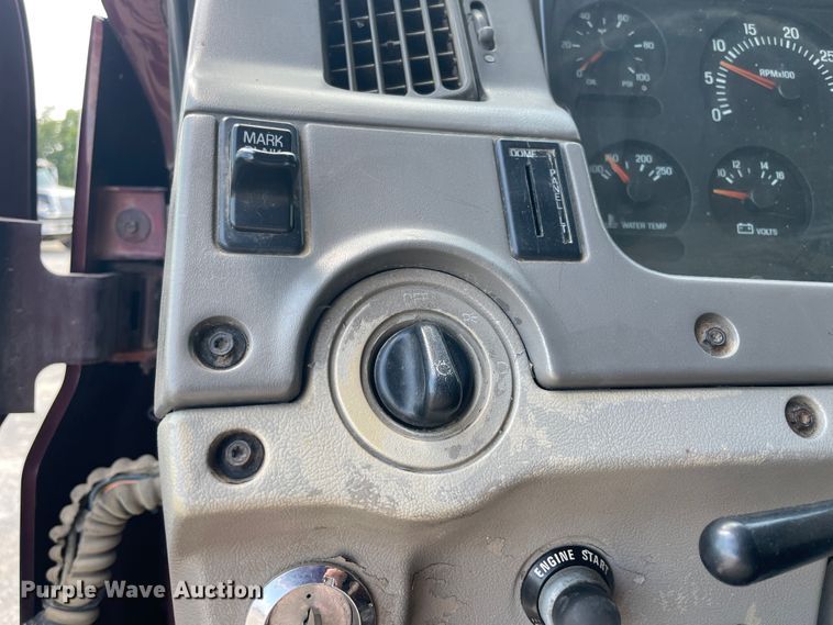 image for item JQ9717 2001 Sterling LT9500  dump truck