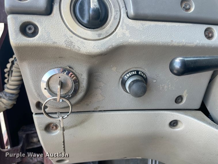 image for item JQ9717 2001 Sterling LT9500  dump truck