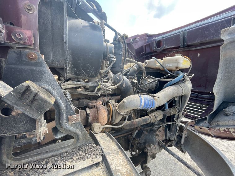 image for item JQ9717 2001 Sterling LT9500  dump truck