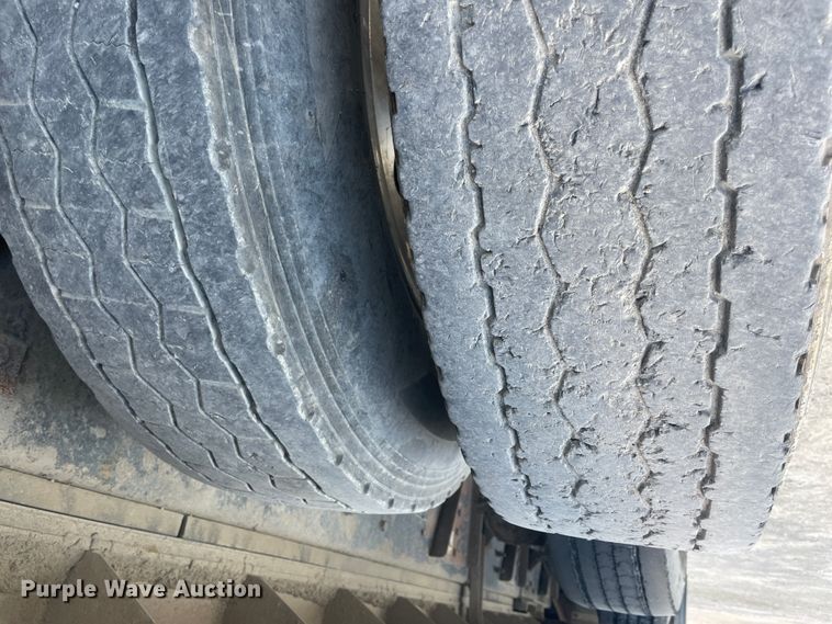 image for item JQ9717 2001 Sterling LT9500  dump truck