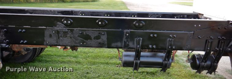 image for item KA9366 1997 Freightliner FLD  truck cab and chassis