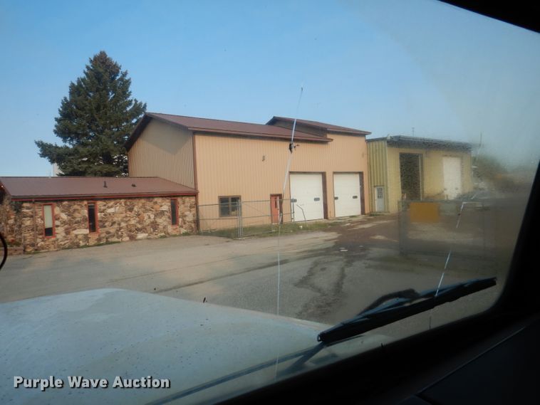 image for item KA9366 1997 Freightliner FLD  truck cab and chassis