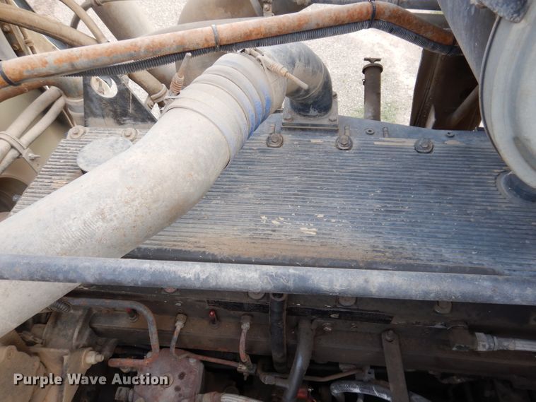 image for item KA9366 1997 Freightliner FLD  truck cab and chassis