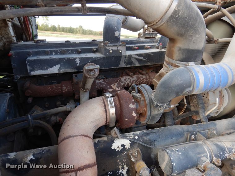 image for item KA9366 1997 Freightliner FLD  truck cab and chassis