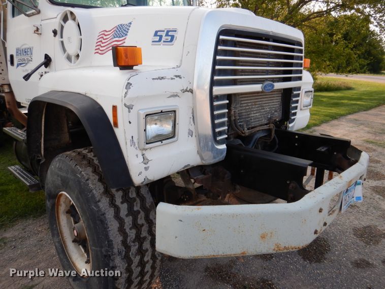 image for item KA9367 1997 Ford LT8000  truck cab and chassis