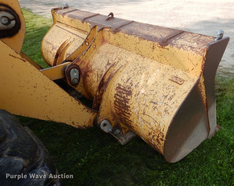 image for item KA9369 1997 John Deere 444H  wheel loader