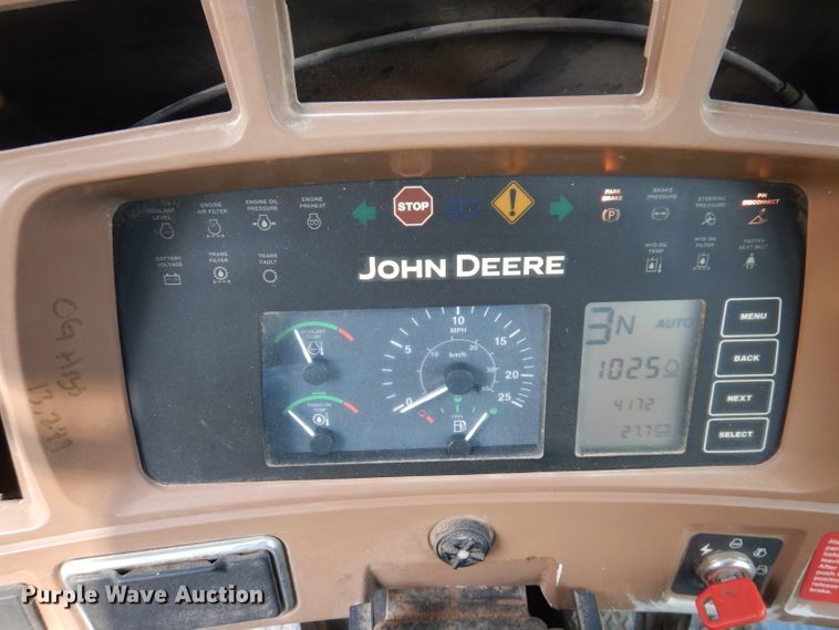 image for item KA9369 1997 John Deere 444H  wheel loader