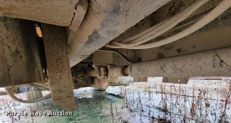 image for item KD9478 2000 International 4900  dump truck