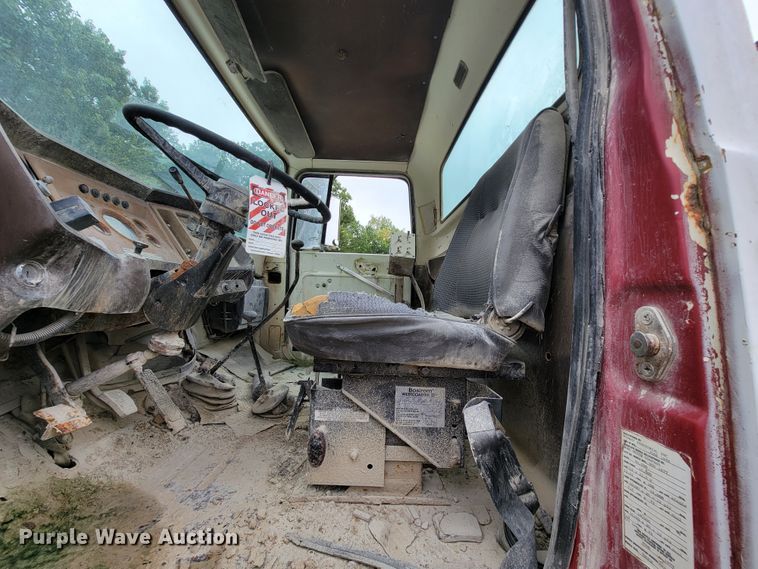 image for item KD9480 Ford  water truck