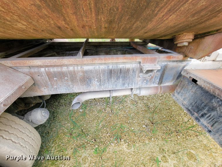 image for item KD9480 Ford  water truck