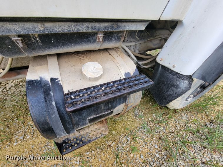 image for item KD9480 Ford  water truck