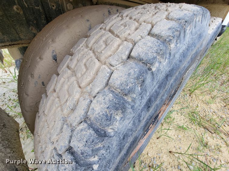 image for item KD9480 Ford  water truck