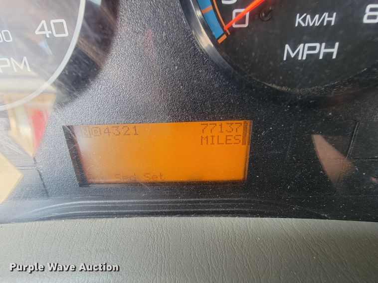 image for item KD9491 2012 International 7400  digger derrick truck