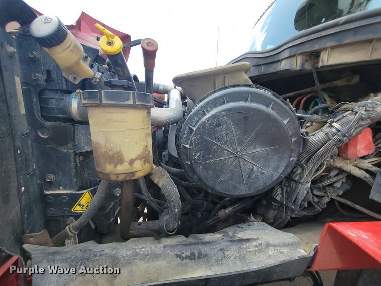 image for item KD9491 2012 International 7400  digger derrick truck