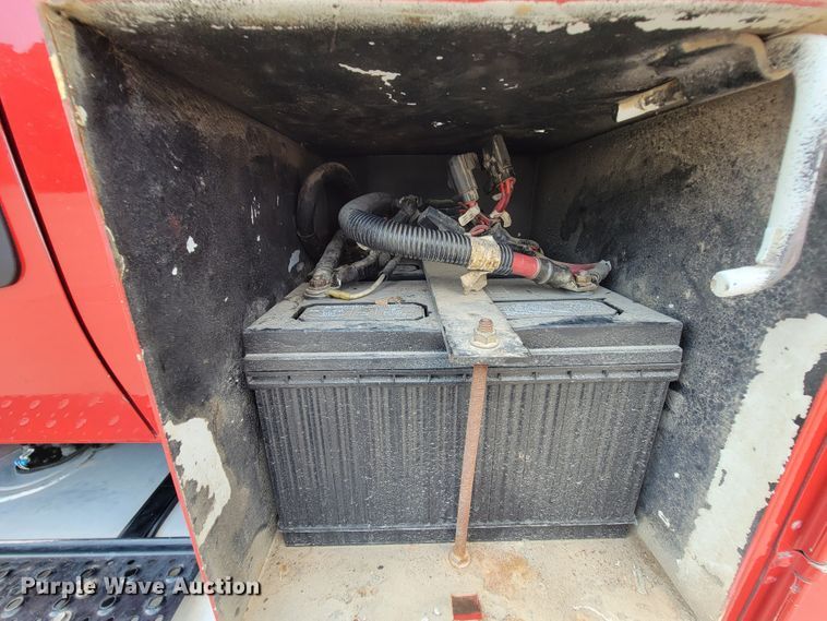 image for item KD9491 2012 International 7400  digger derrick truck