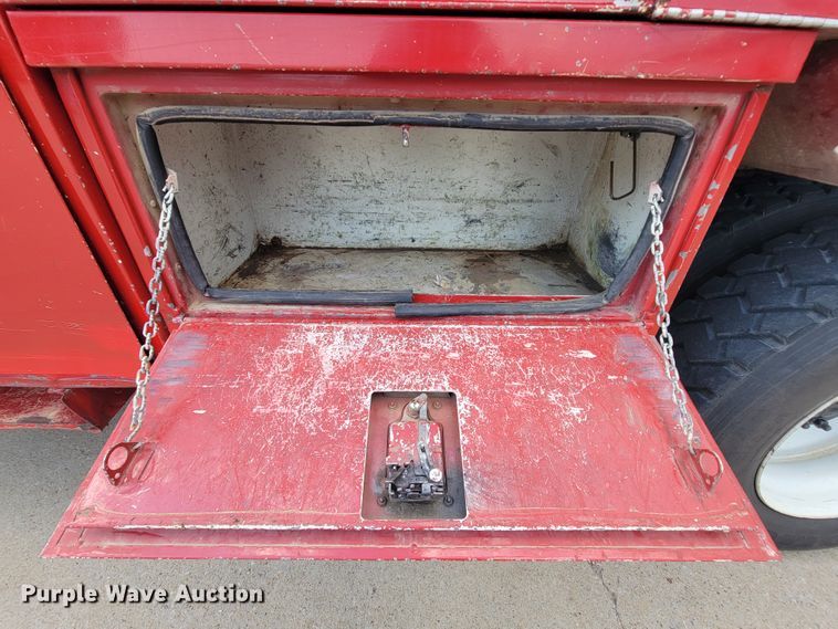 image for item KD9491 2012 International 7400  digger derrick truck