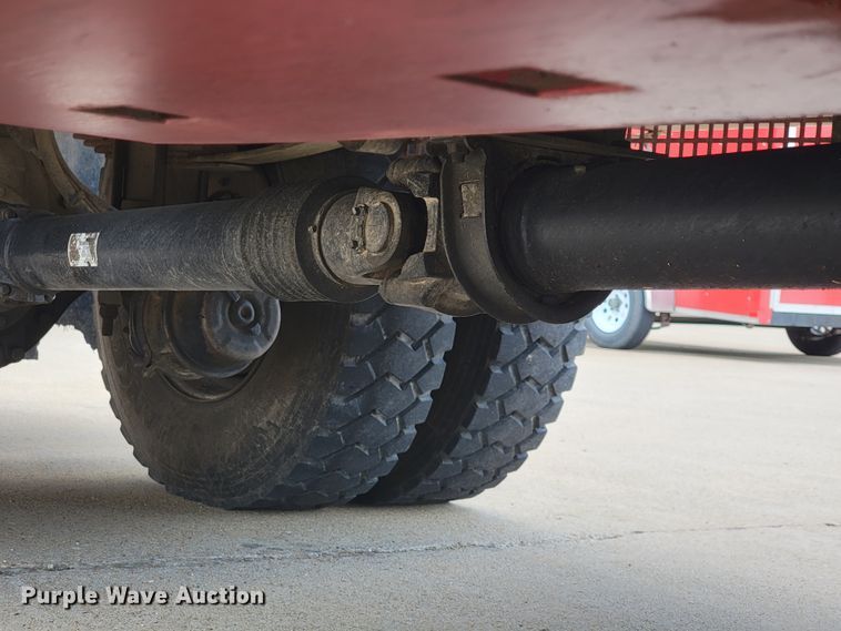 image for item KD9491 2012 International 7400  digger derrick truck