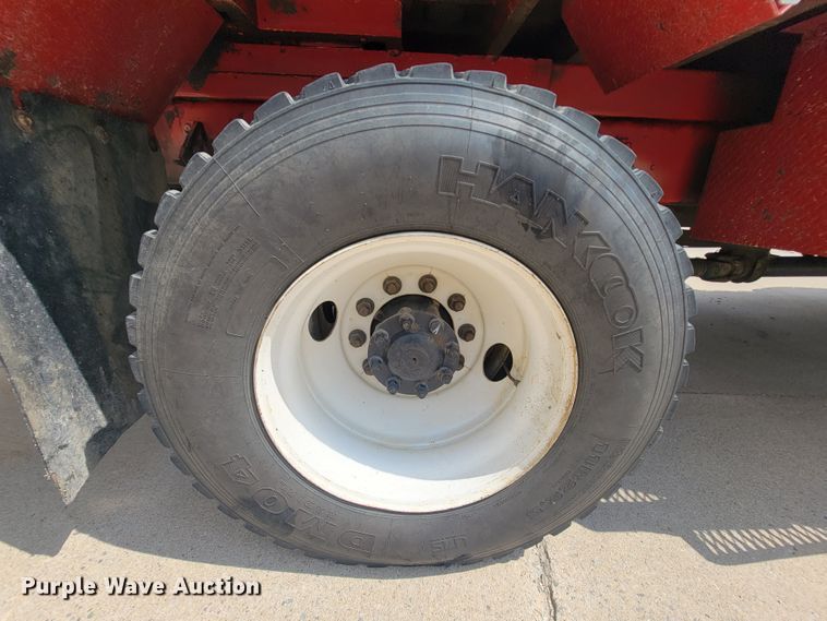 image for item KD9491 2012 International 7400  digger derrick truck