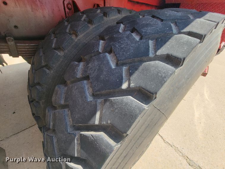 image for item KD9491 2012 International 7400  digger derrick truck