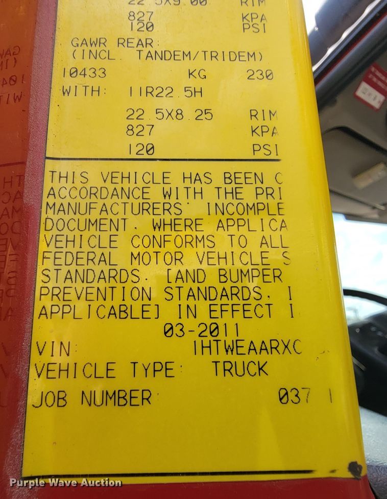 image for item KD9491 2012 International 7400  digger derrick truck