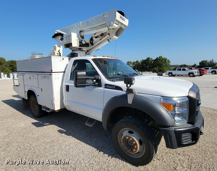 image for item KD9493 2012 Ford F550 Super Duty XL  bucket truck
