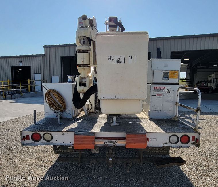 image for item KD9493 2012 Ford F550 Super Duty XL  bucket truck