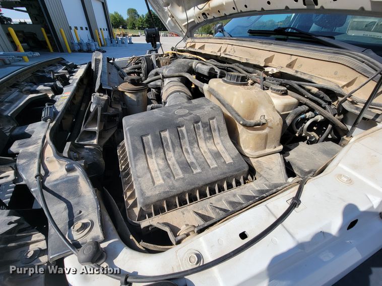 image for item KD9493 2012 Ford F550 Super Duty XL  bucket truck