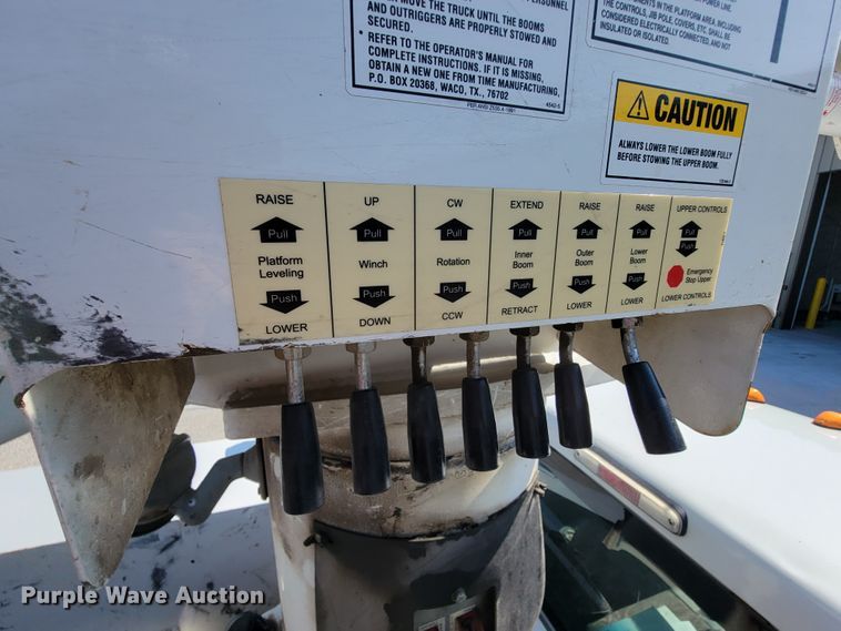 image for item KD9493 2012 Ford F550 Super Duty XL  bucket truck