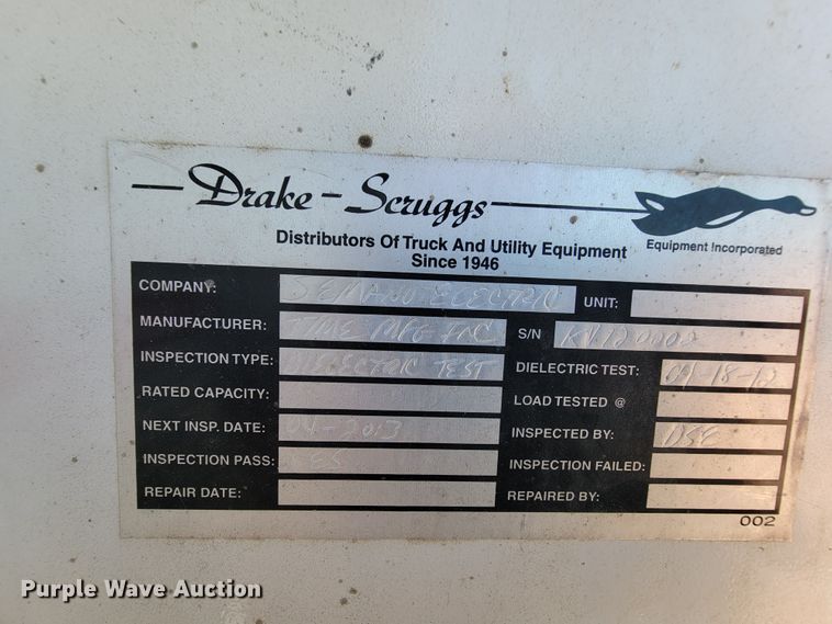 image for item KD9493 2012 Ford F550 Super Duty XL  bucket truck