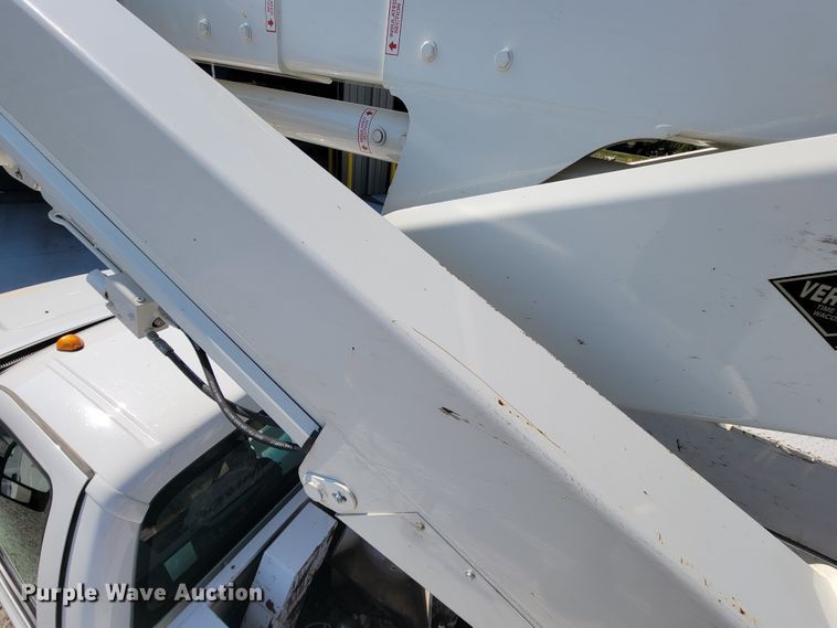 image for item KD9493 2012 Ford F550 Super Duty XL  bucket truck