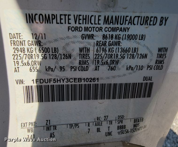 image for item KD9493 2012 Ford F550 Super Duty XL  bucket truck