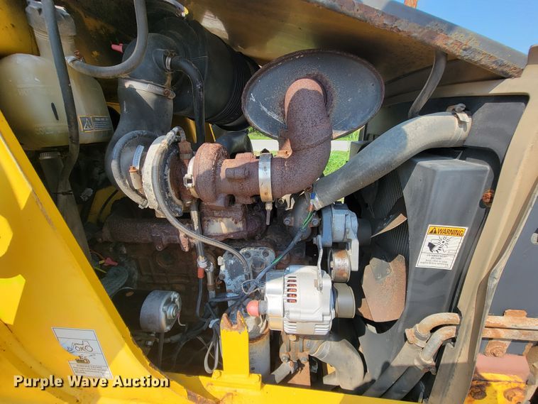 image for item KD9506 2006 New Holland B95  backhoe