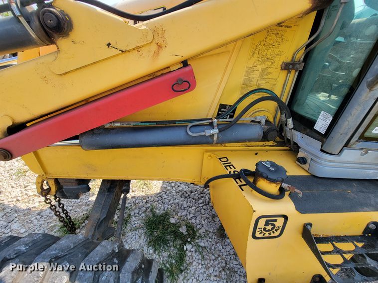 image for item KD9506 2006 New Holland B95  backhoe