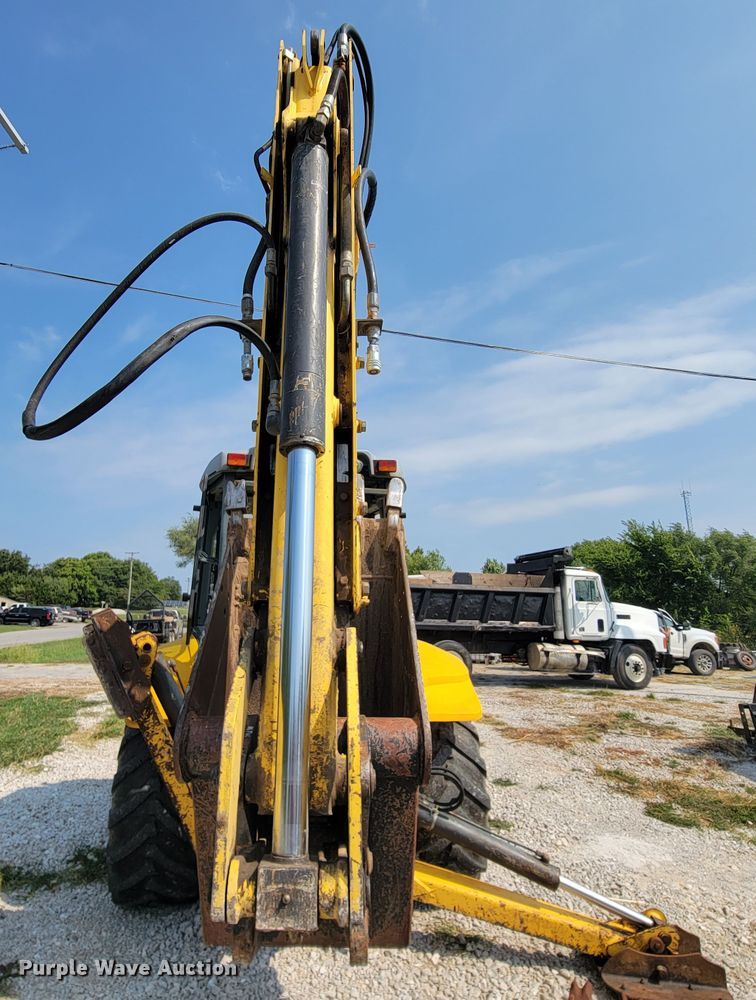 image for item KD9506 2006 New Holland B95  backhoe