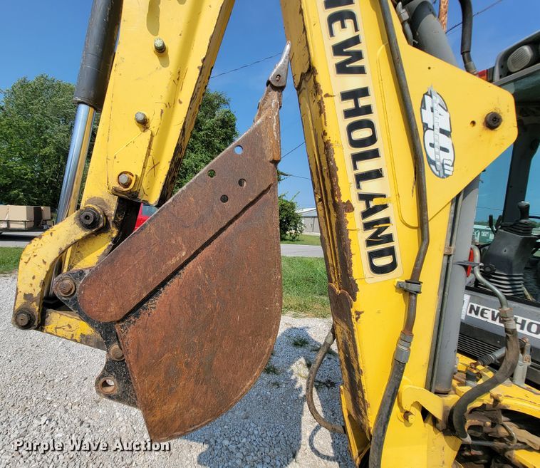 image for item KD9506 2006 New Holland B95  backhoe